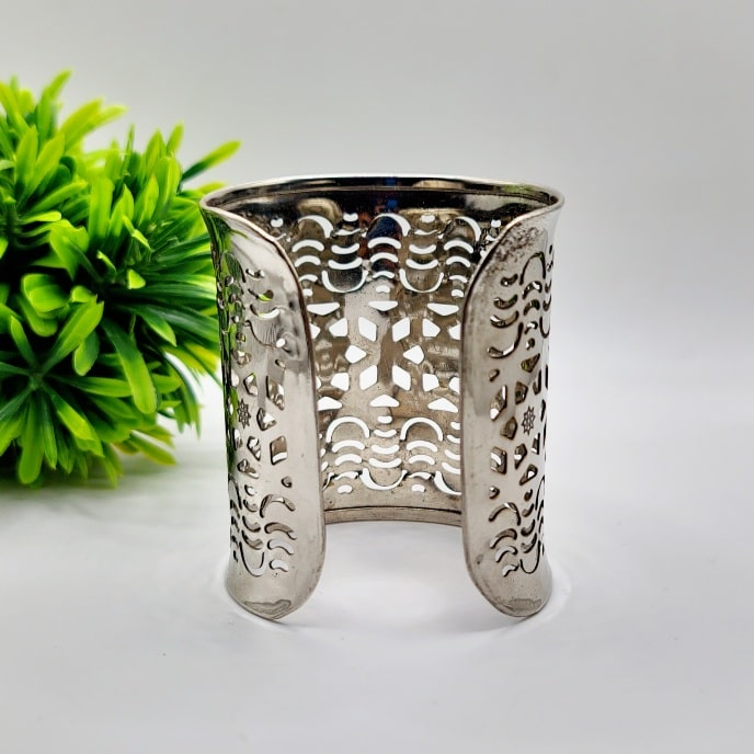 Silver Mist Kada