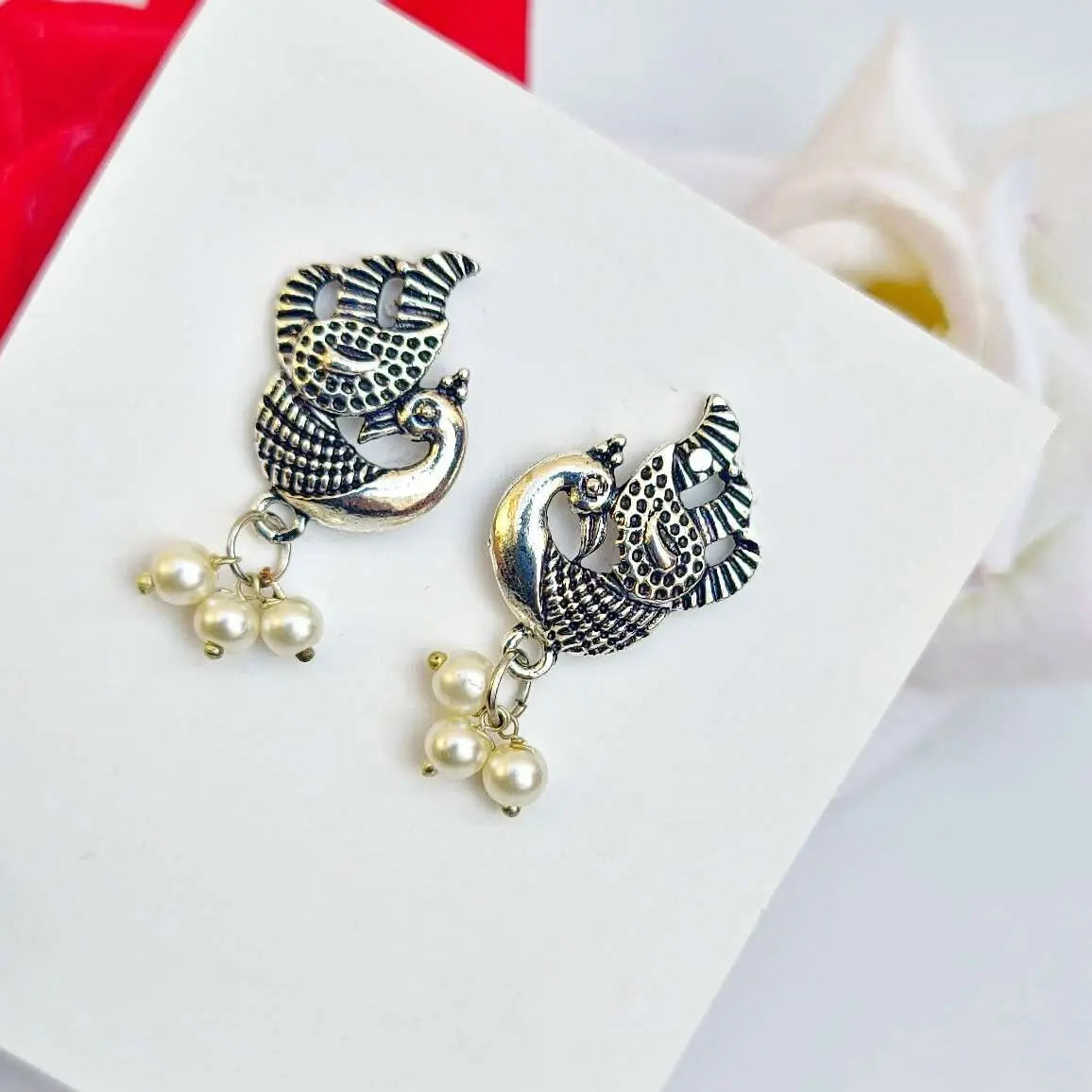 Gleaming Treasures Earring - Saajha Fashion