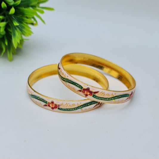 Creme Elegance Bangle