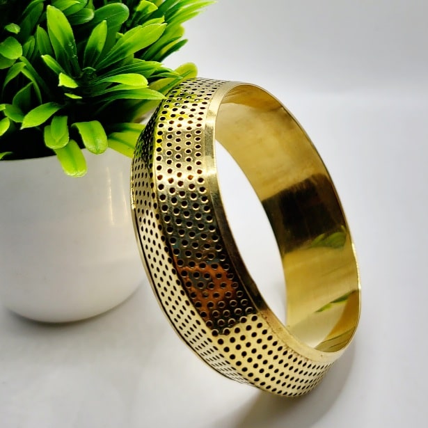 Trendy Gold Kada