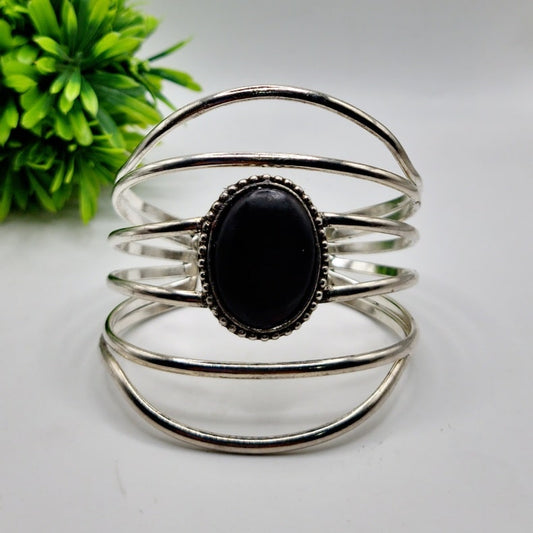 Trendy Gem Kada