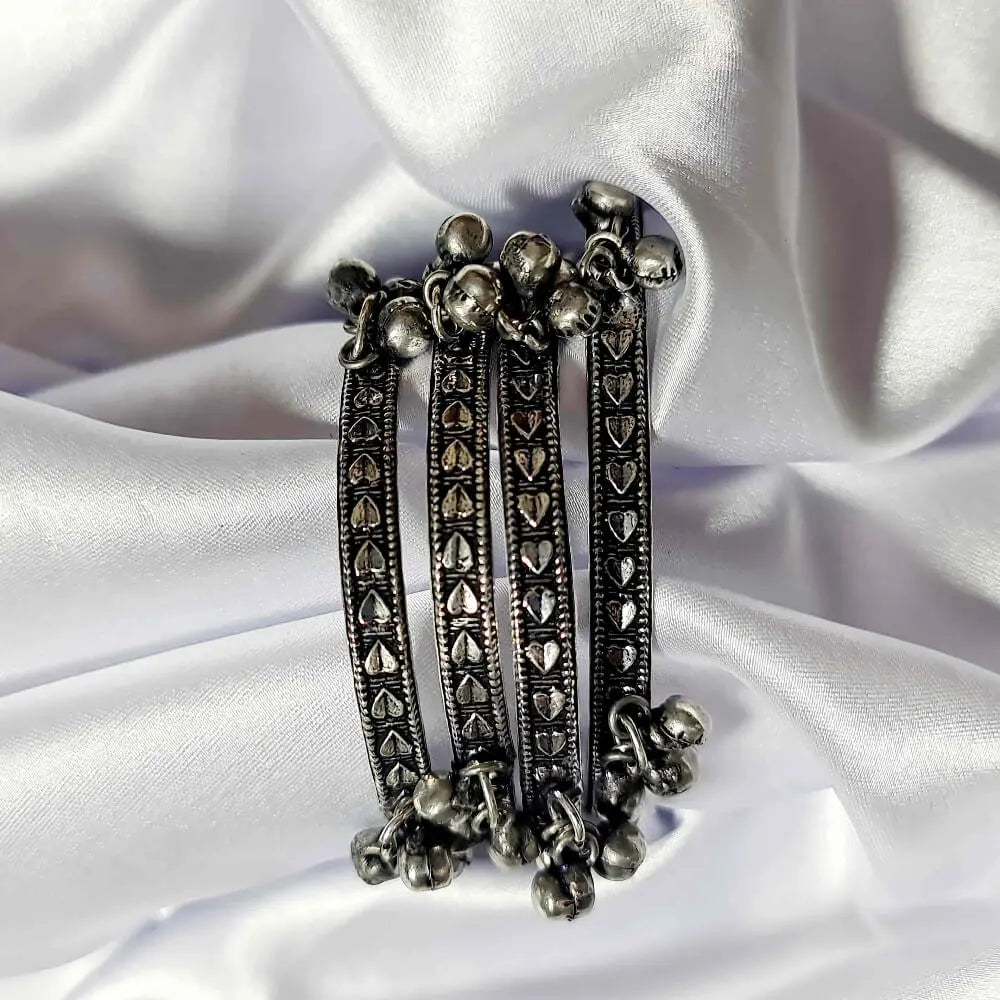 SilverGhugroo - Saajha Fashion