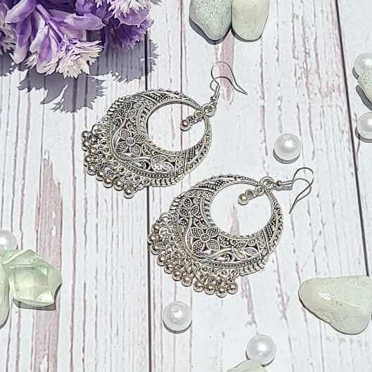 Noir Hanging Chandbali - Saajha Fashion