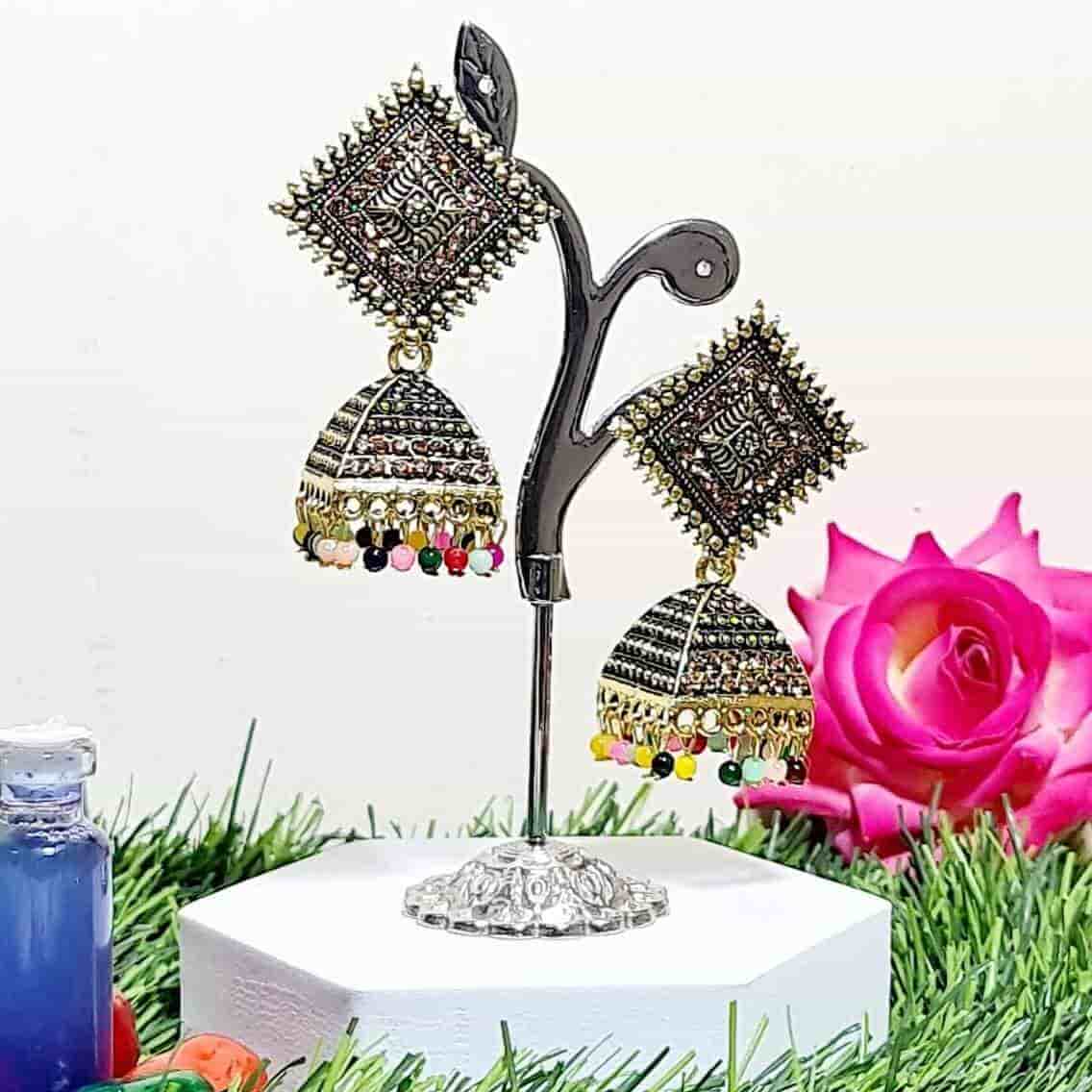 Kundan Delight Jhumki - Saajha Fashion