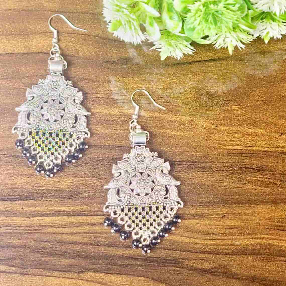 Silver Serenade Earring - Saajha Fashion