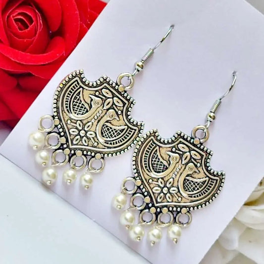 Ivory Elegance Earring - Saajha Fashion