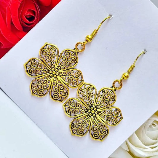 Whispering Charms Earring - Saajha Fashion