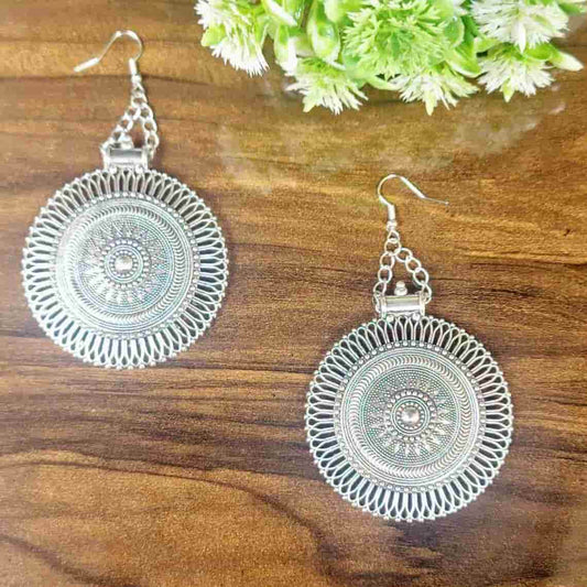 Silver Soiree Earring - Saajha Fashion