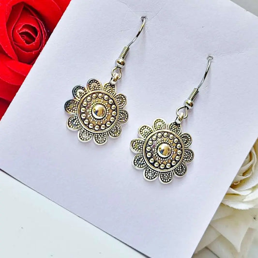 Tiny Treasure Earring - Saajha Fashion
