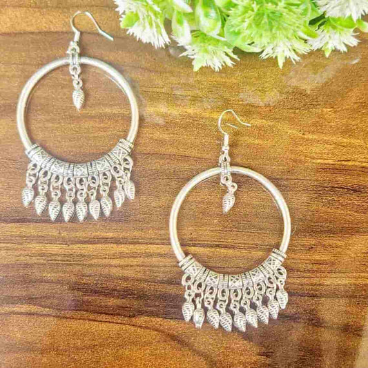 Silver Elegant Earring - Saajha Fashion