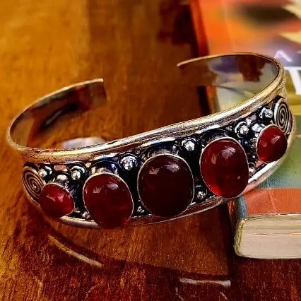 DaintyCuff Kada - Saajha Fashion