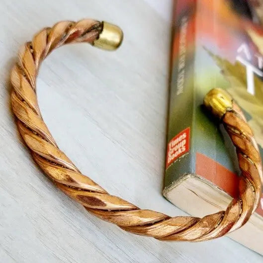 TwistedElegance Kada - Saajha Fashion